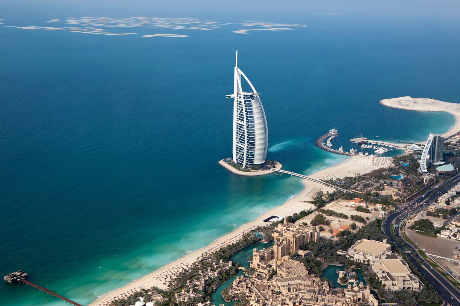 What Is The Average Yearly Salary In Dubai